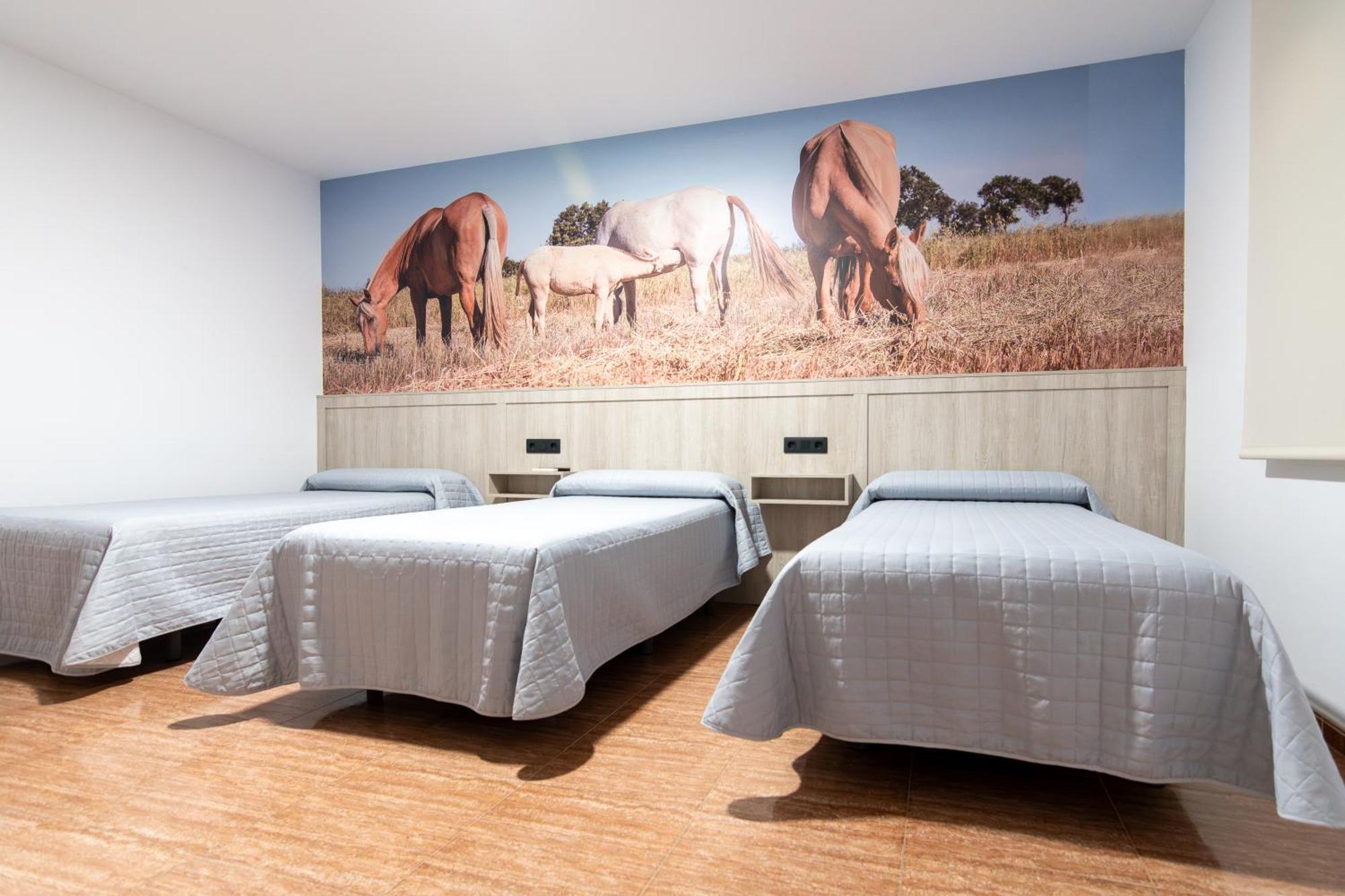 Hostal Vinuela San Pedro de Merida Esterno foto